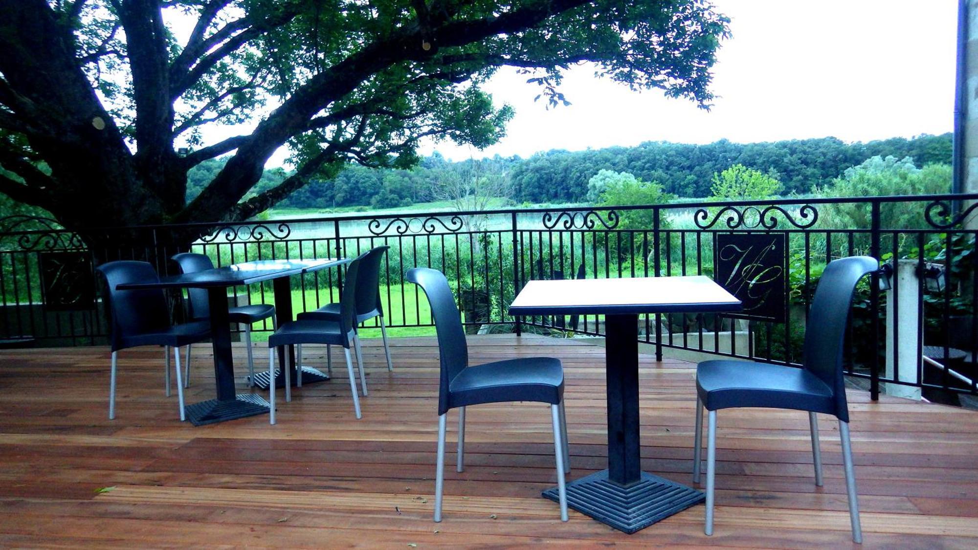 Logis Hotel Les Vieilles Granges Екстериор снимка